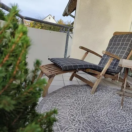 Gemuetliches Ferienapartment Mit Optionaler E-ladesaeule 아이헨젤